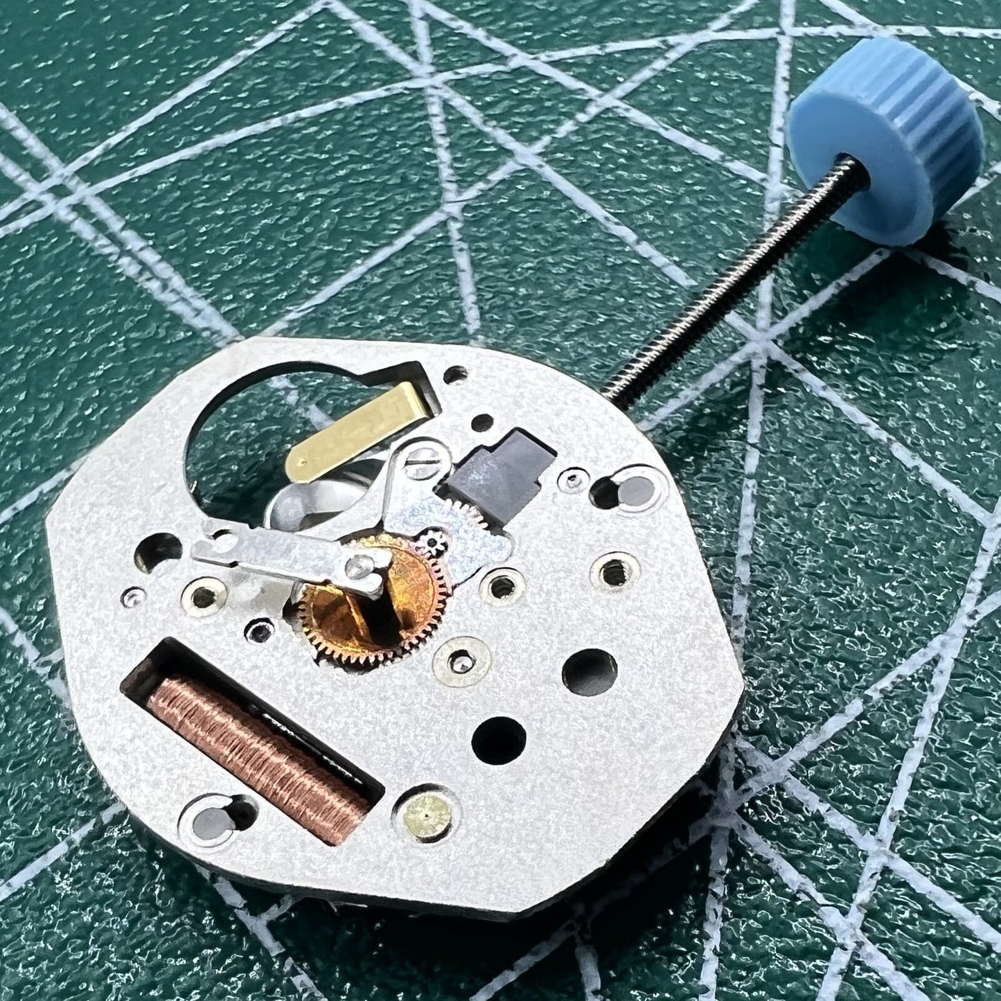 H2 Swiss Ronda 762 Quartz watch movement with high canon pinion 3.8mm for precise timekeeping.