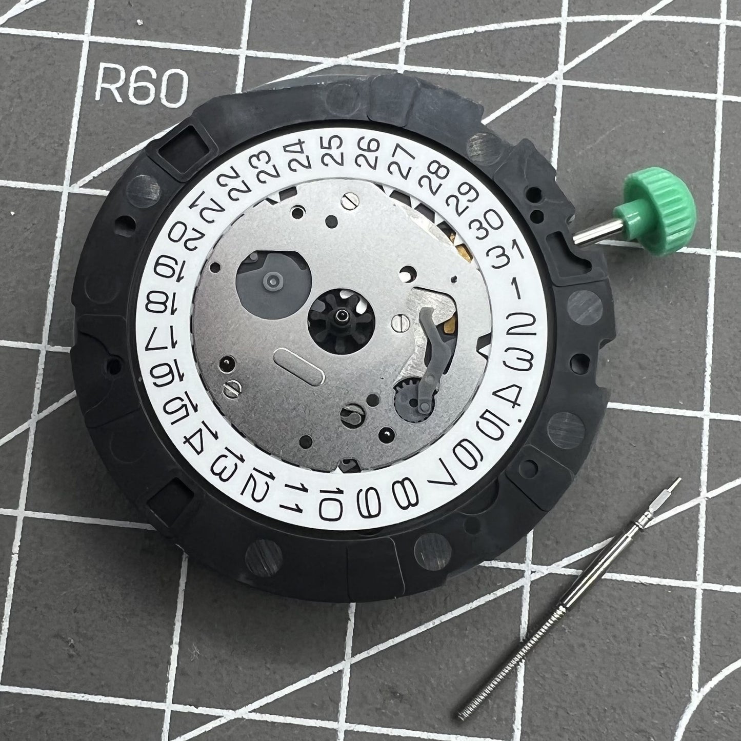 Quartzwerk watch accessory with Miyota OS25 movement, date display at 4 o?clock position, precision timekeeping
