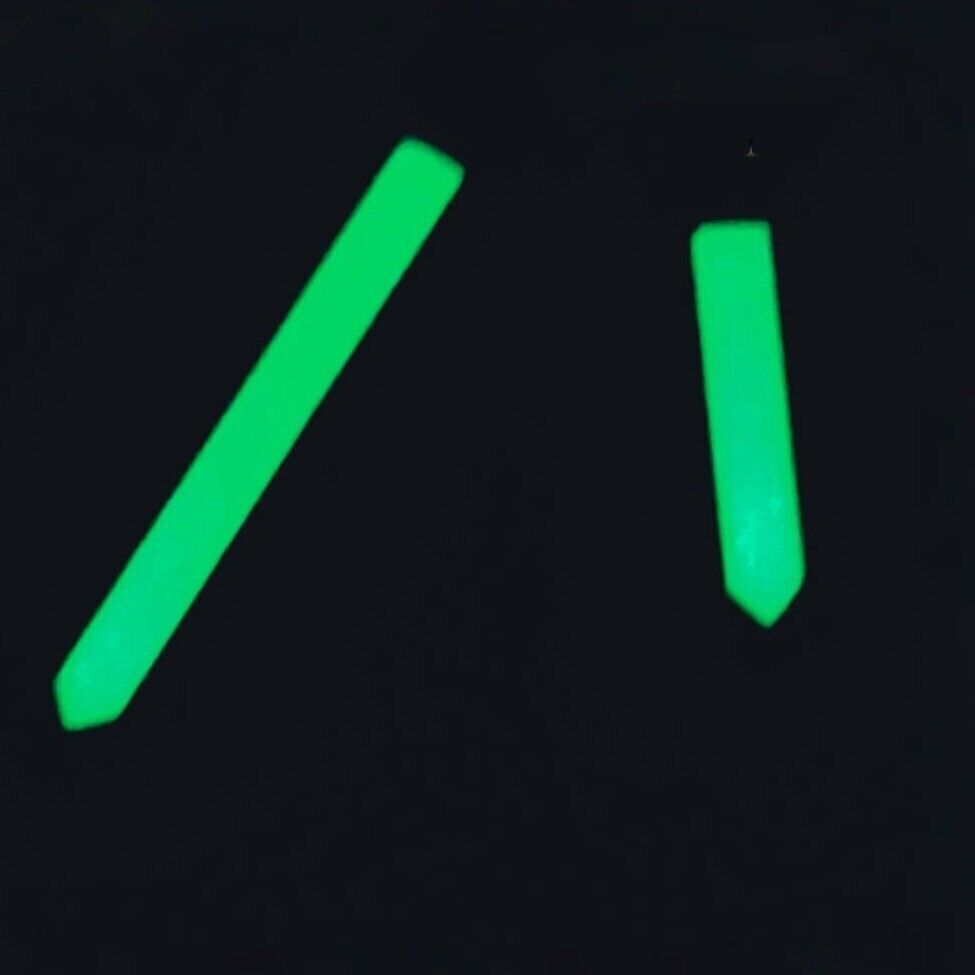 Polished black-trimmed watch hands with white paint and green lume for NH35 NH36 movements.