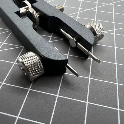 Bergeon 6825-PF spring bar pliers for precise watch bracelet adjustments, Swiss Made quality.