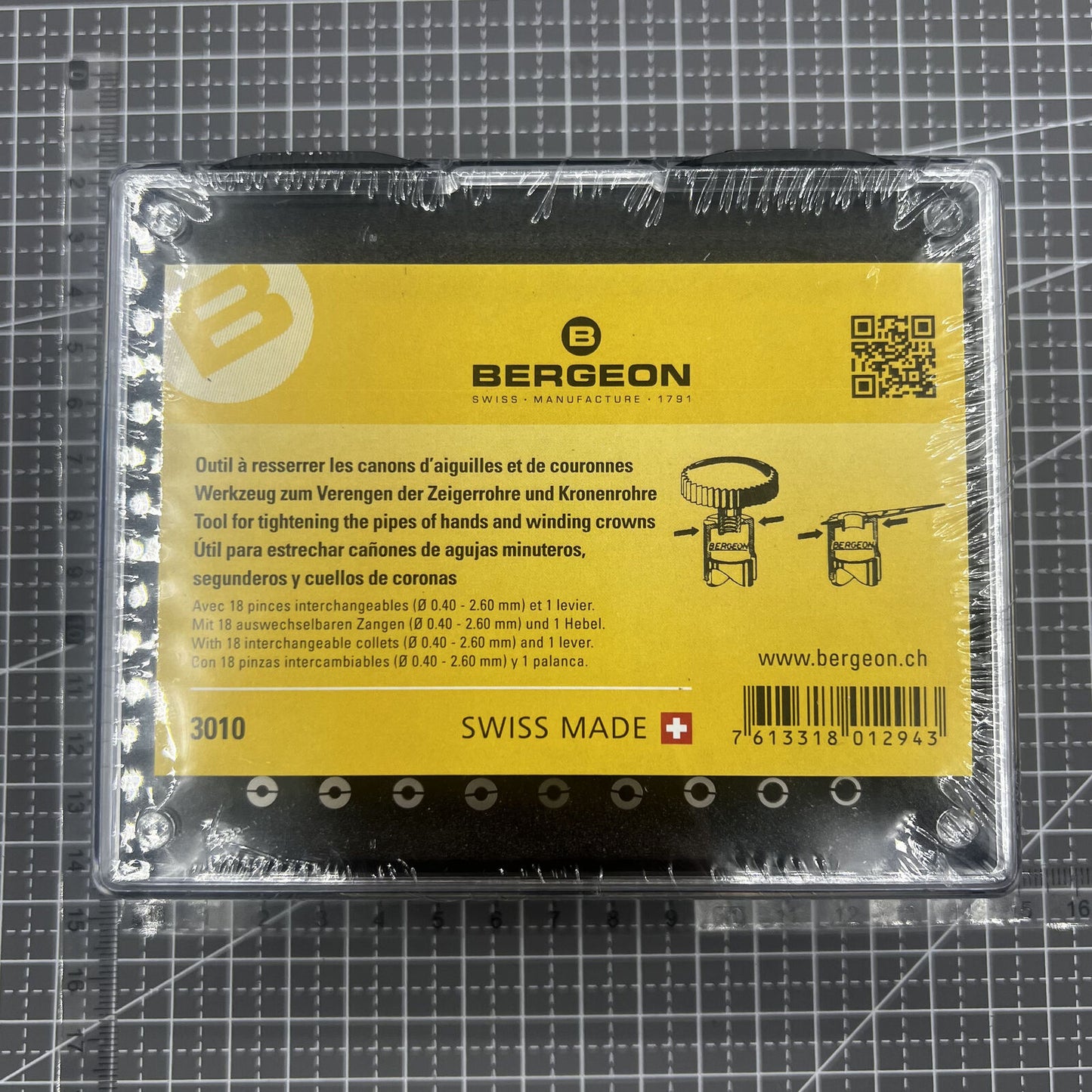Serre-montre Bergeon 3010 pour couronne, boîtier et tube à aiguilles, boîte en plastique