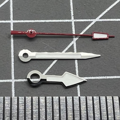 Arrow-shaped silver trim watch hands with red second hand and green lume, compatible with NH35 NH36 movements.