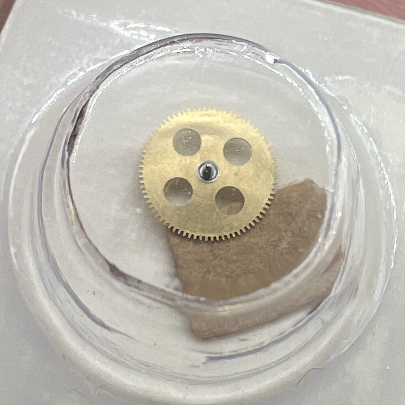 Generic 2135-510 driving wheel for RLX 2135 ratchet, durable replacement watch accessory part.