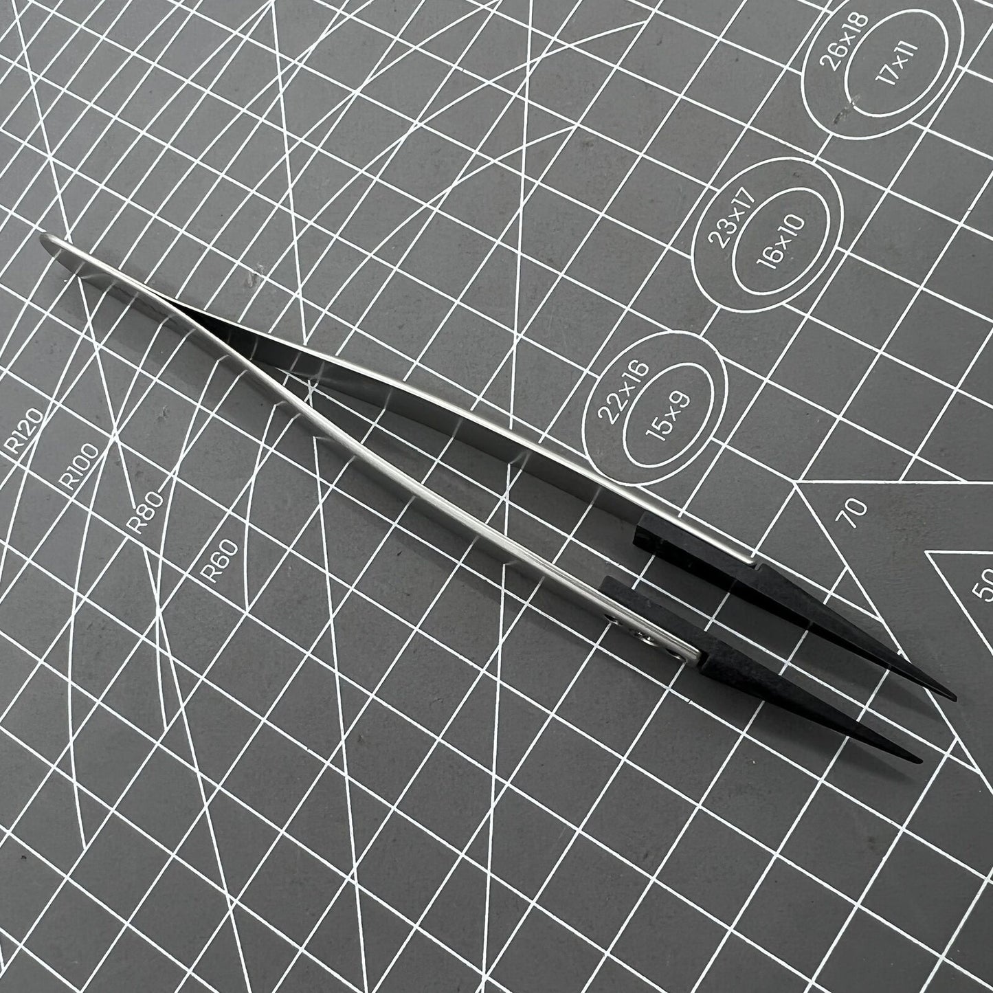 Swiss Bergeon 6571-CFR-3 precision tweezers with CFR 3 tips for delicate watch repair and assembly tasks.