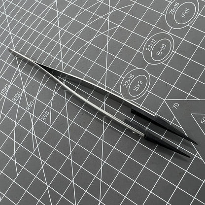 Swiss Bergeon 6571-CFR-3 precision tweezers with CFR 3 tips for delicate watch repair and assembly tasks.
