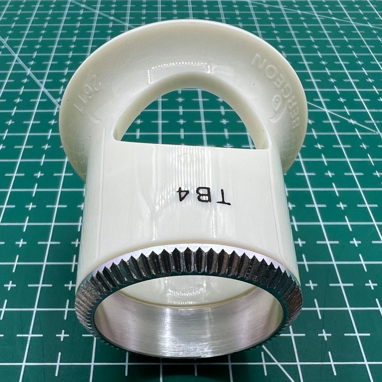 Swiss Bergeon 2611-TB-4 loupe with 2.5x magnification for precise watch accessory inspection and repairs.