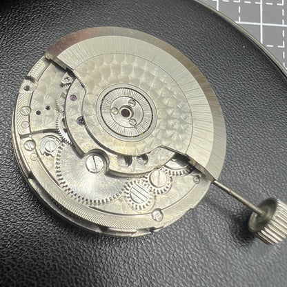 Seagull Tianjin ST25 automatic watch with small seconds at 12 o'clock, classic design accessory.
