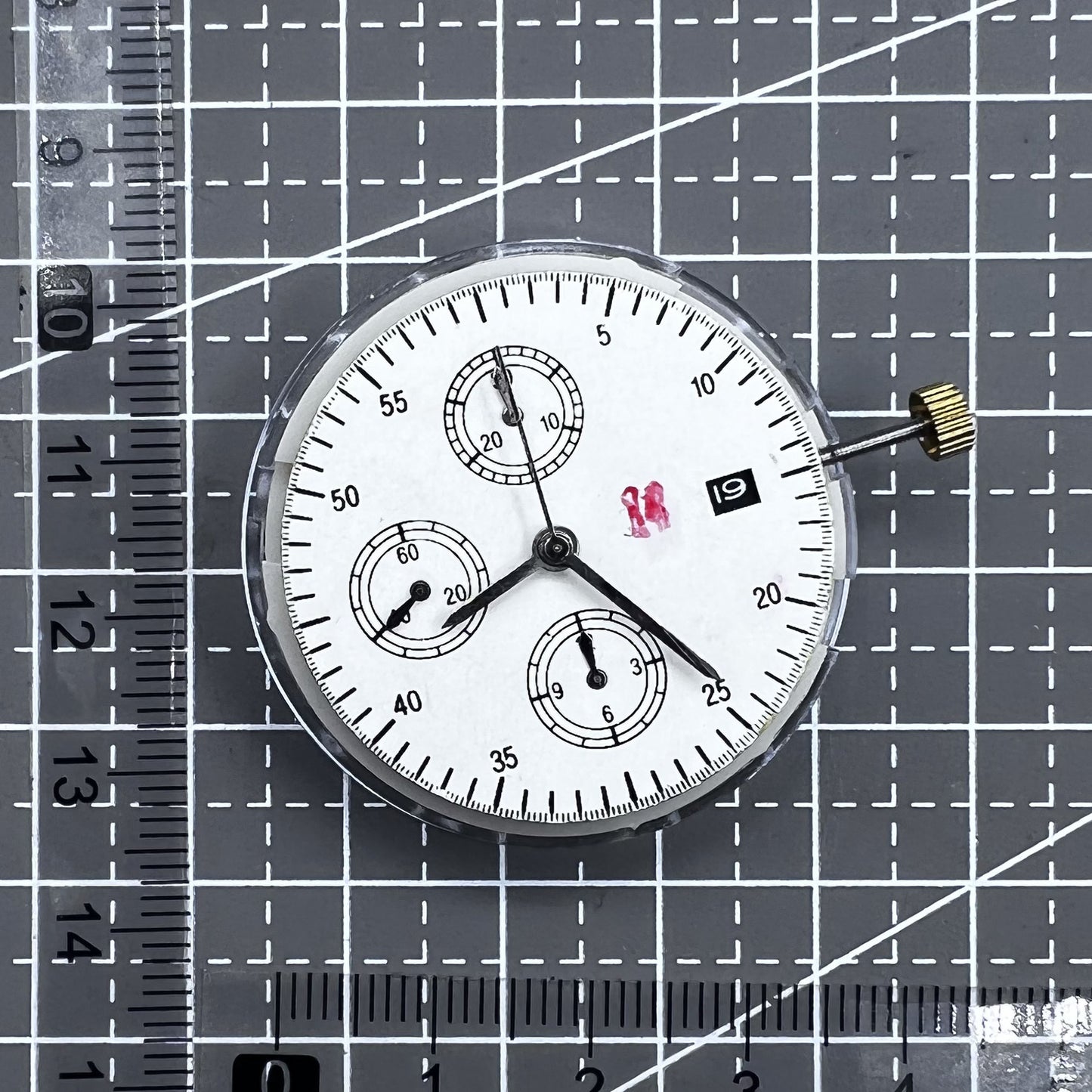 Dandong 7750 Mechanical Movement Date At 3 Small Second At 6/9/12