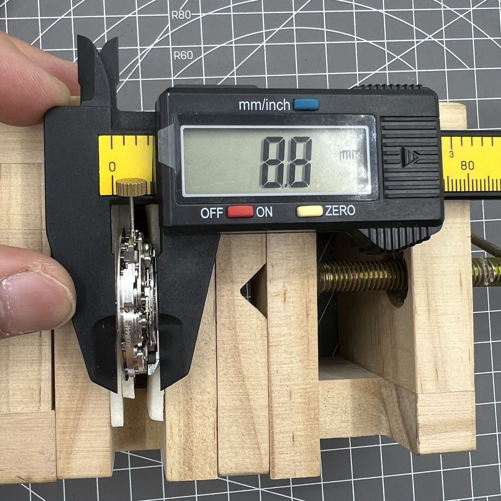 SL4801 automatic watch featuring multifunctional mechanical movement and subdials at 3, 6, and 9 o'clock positions.