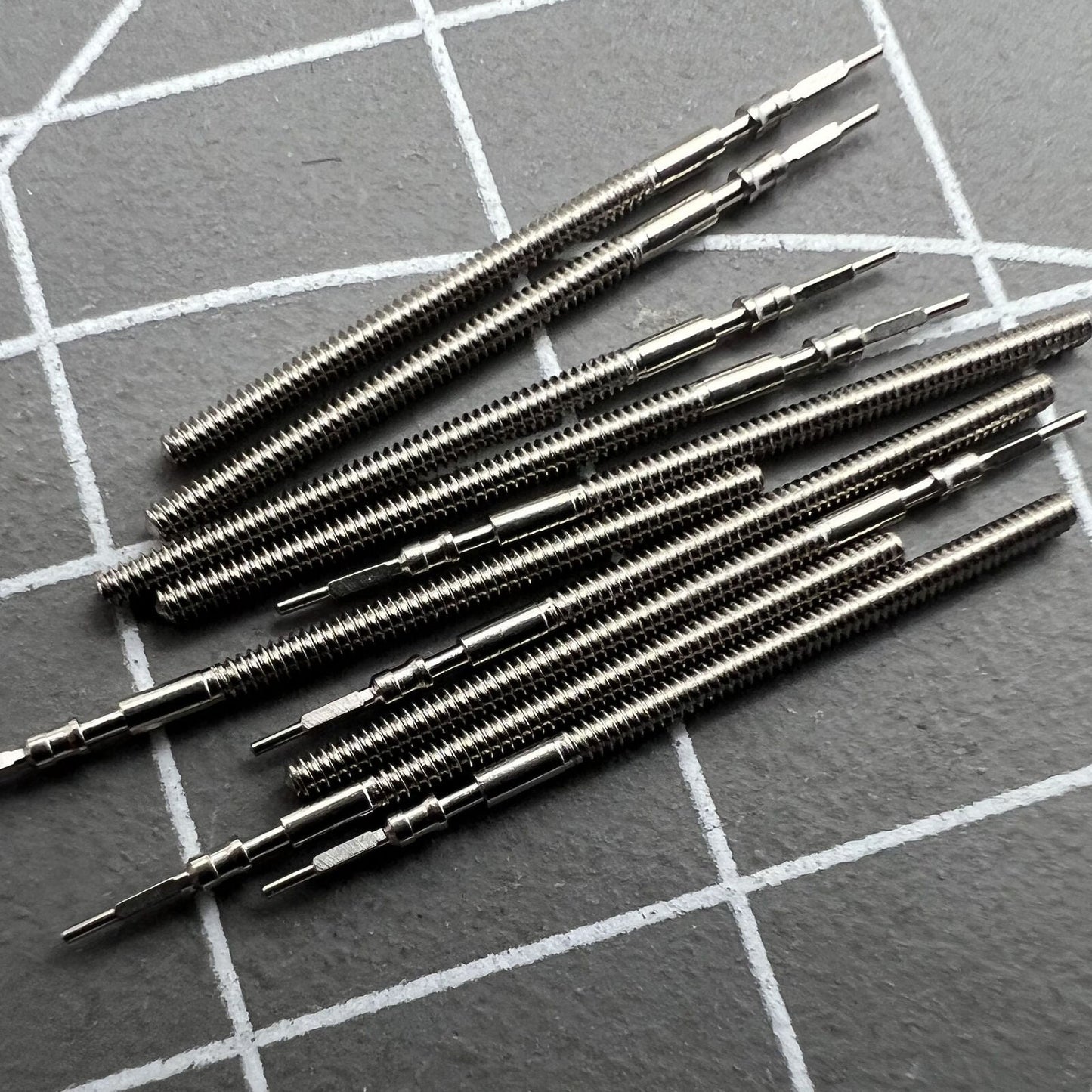 5 Stück Uhrenaufziehwellen für JS15 JS25 JP15 JP25 Uhrwerk Modelle