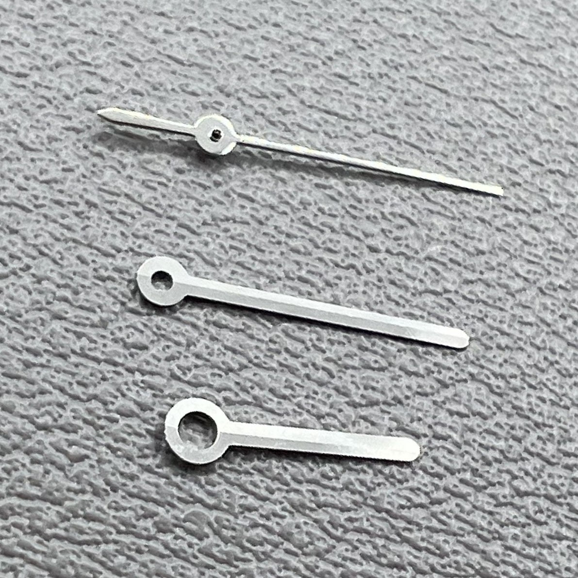 2 Sets Silberfarbene 10mm Zeiger für Miyota 2315 2035 2036 2115 2305 Uhrwerk