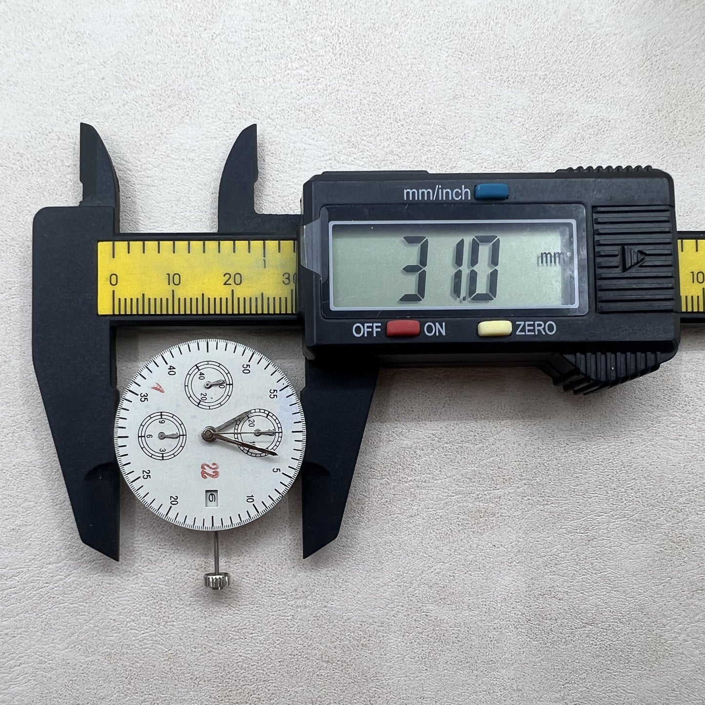 7750 Automatik Chronograph Kleine Sekunde bei 3 6 9 Uhr Mechanisches Datum