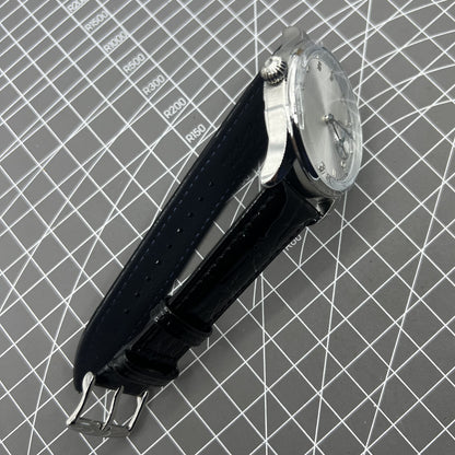 42mm Men?s watch with Seagull ST3600 manual mechanical movement, white dial, classic design.