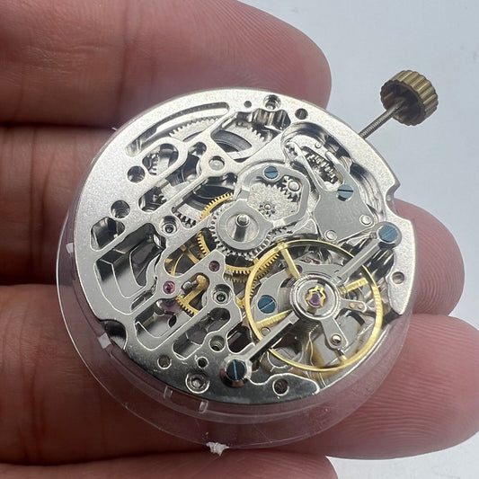 Mouvement mécanique automatique creux Dandong en argent, petite seconde à 9 h 