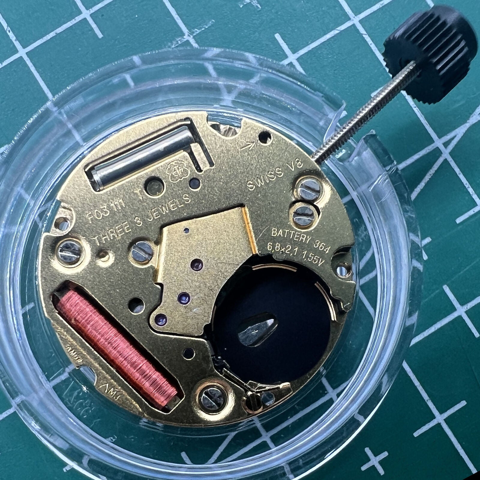 Swiss ETA F03.101 quartz watch movement with 2 hands, no date, precise Swiss craftsmanship for reliable timekeeping