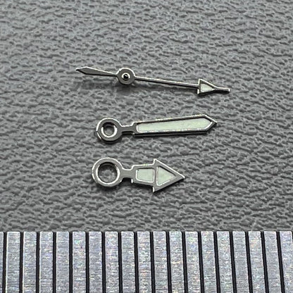 2 Sätze/Packung leuchtende Uhrzeiger mit silbernem Rand für Miyota 2035 Uhrwerk Nr. 1523