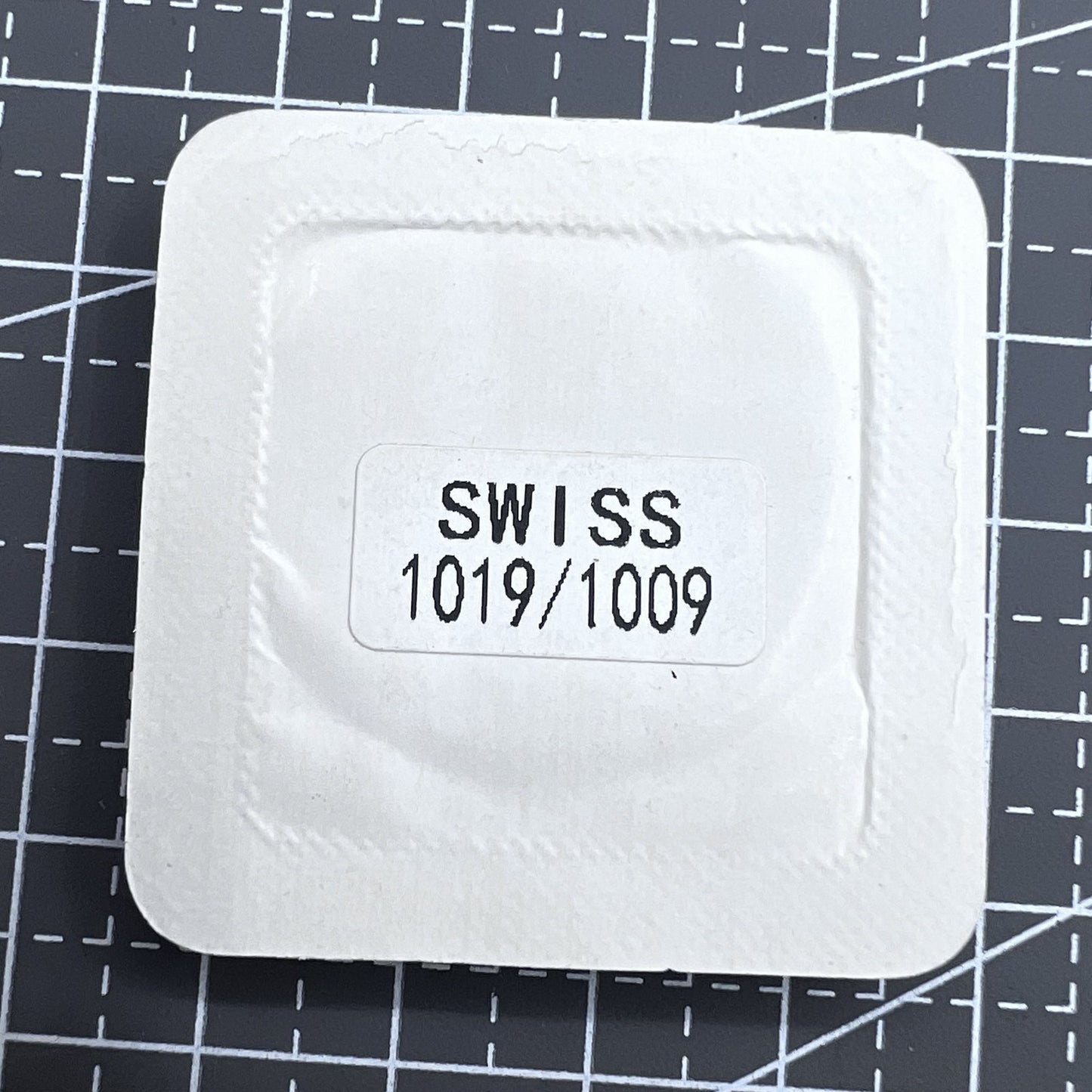 Swiss Leiterplatte compatible with Ronda 1009 1019 quartz movement for precise watch repair.