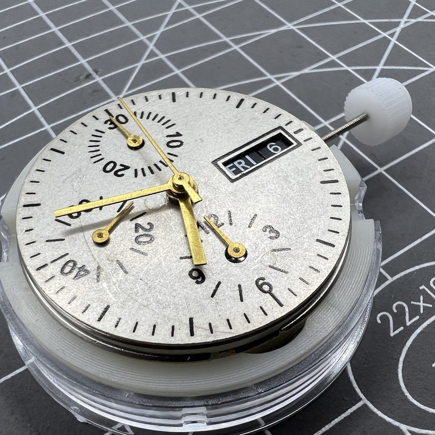 Automatisches mechanisches Uhrwerk Shanghai 7750 mit schwarzem Zifferblatt kleine Sekunde bei 9 Uhr Wochentag Datum