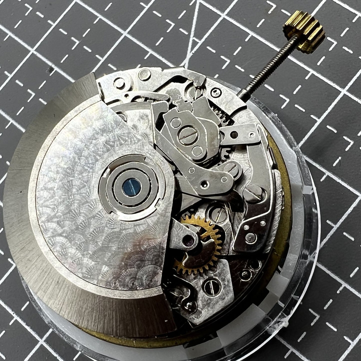 Dandong 7750 Mechanical Movement Small Second At 3/6/9 No Calendar