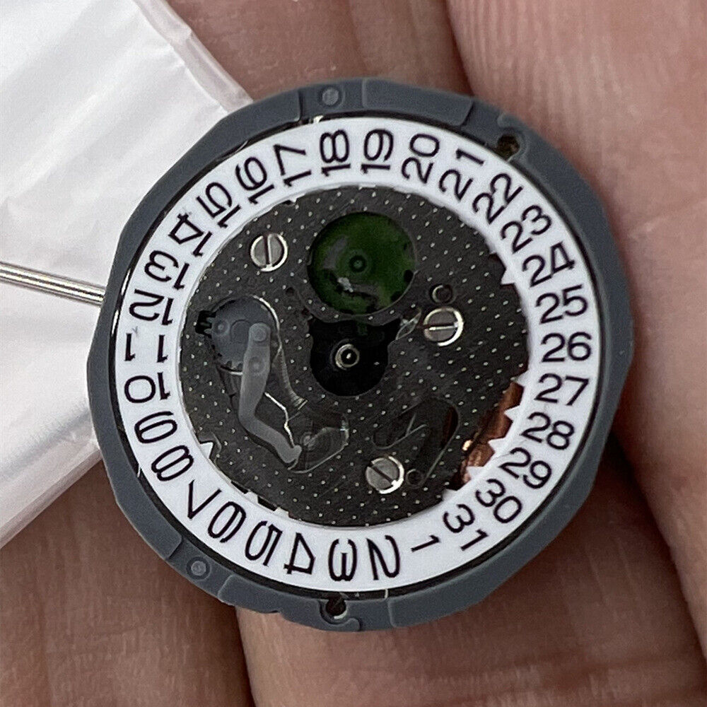 Miyota 1L12 Japan quartz movement with date display at 3 o'clock, Japan made precision watch component