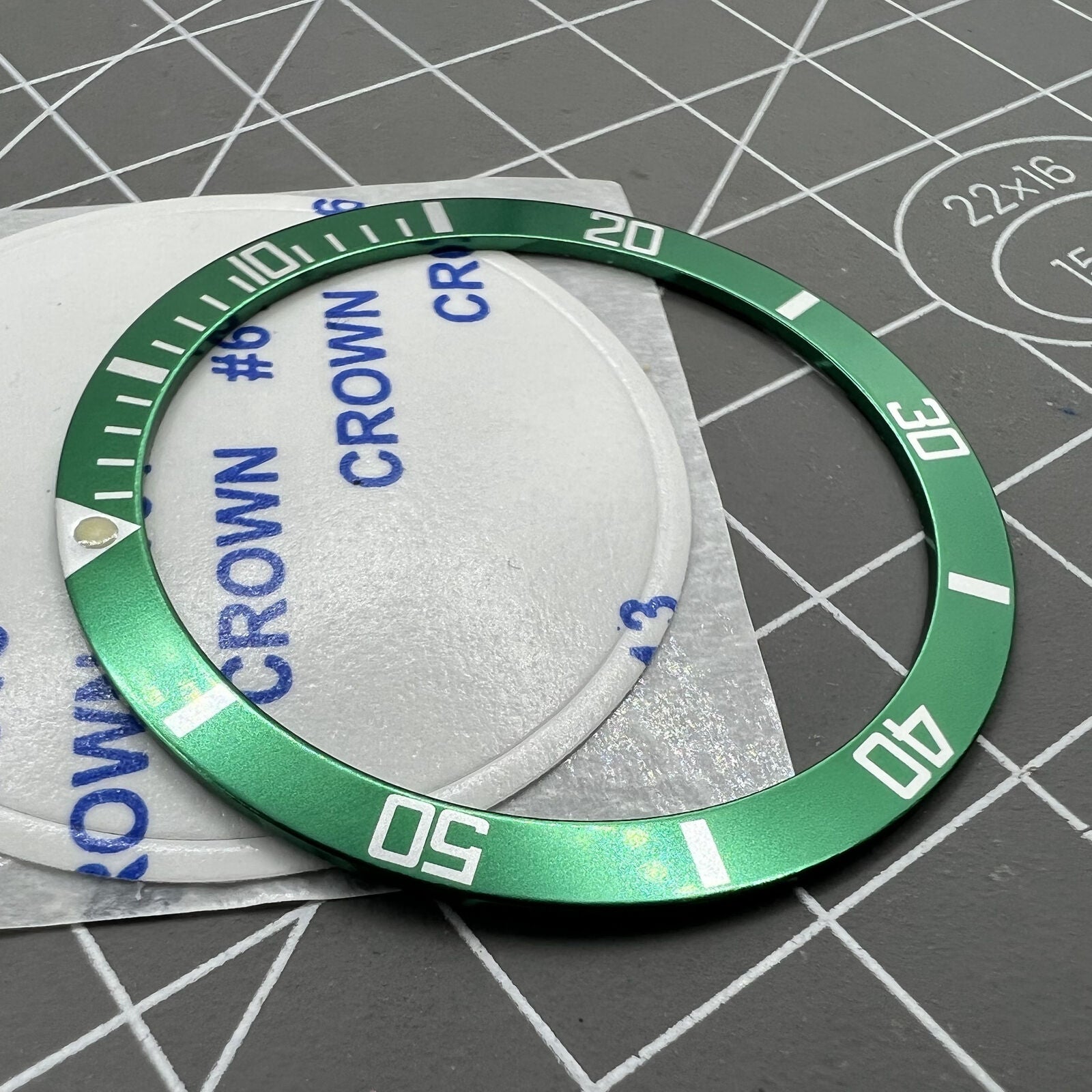 Green 38mm SUB aluminum alloy bezel insert for SK007 watch, durable replacement part.