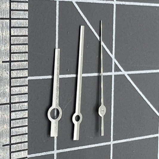 Silver and black trimmed watch hands for NH35/NH36/4R/7S movements, no lume,.