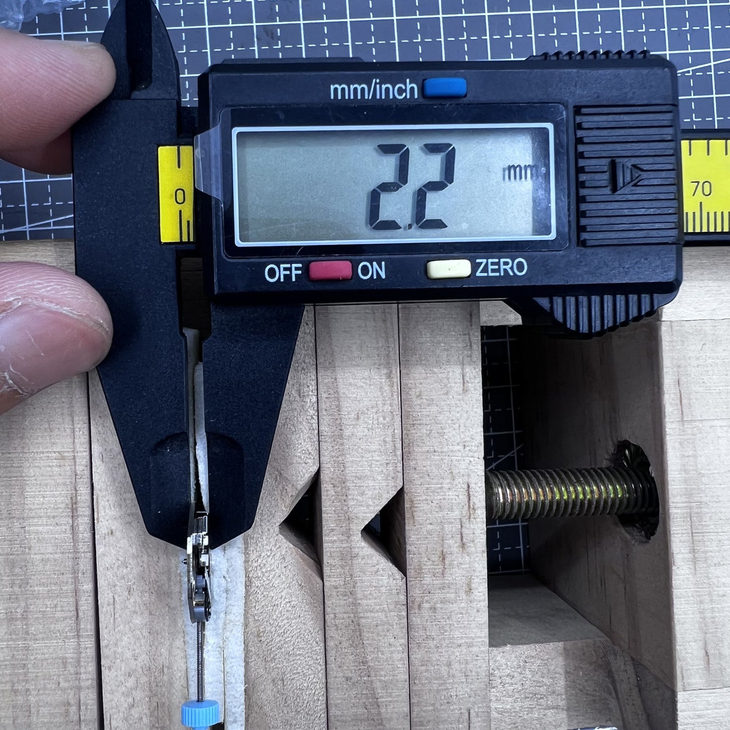 Schweizer Ronda 763 Quarzwerk, 3 Zeiger, kein Kalender