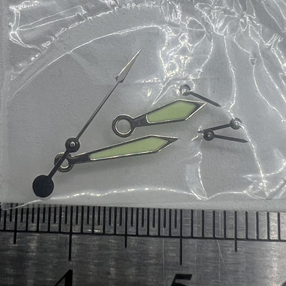 Spitze, 11 mm, silberfarbene Zierleiste, grün leuchtende Uhrzeiger für Miyota 0S20-Uhrwerk 
