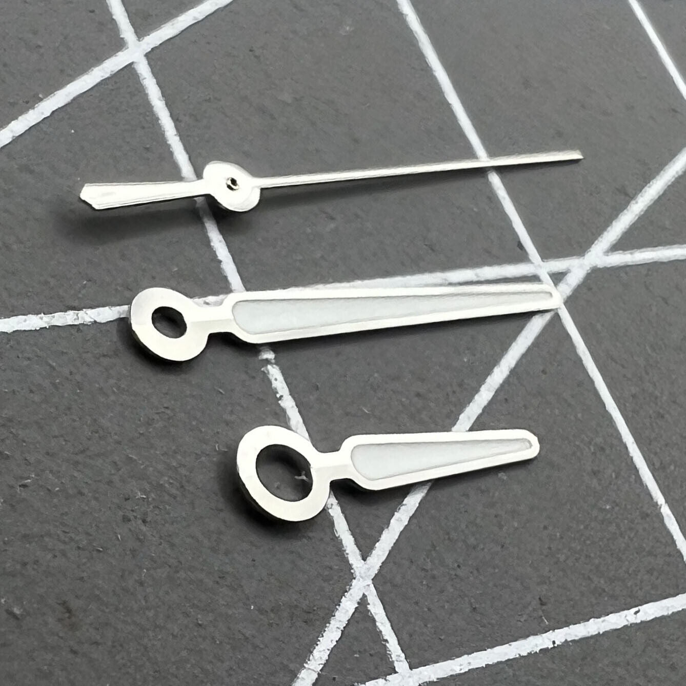 13 mm silberner Rand, C3 blaue Leuchtzeiger, passend für NH35/NH36-Uhrwerk 