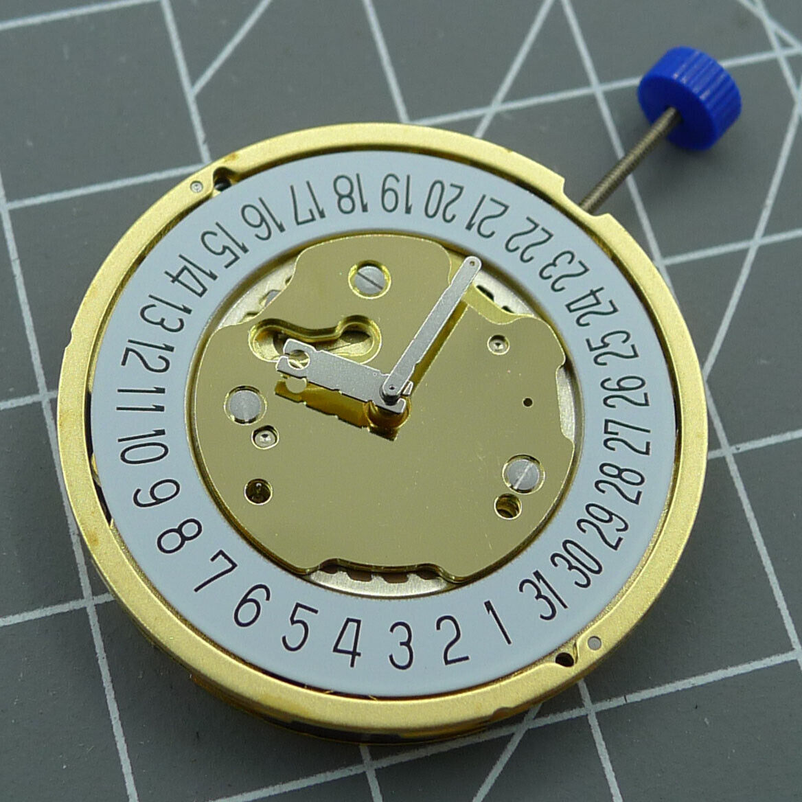 Swiss Made Ronda 5021D quartz watch movement with date display at 6 o'clock, precise and durable.