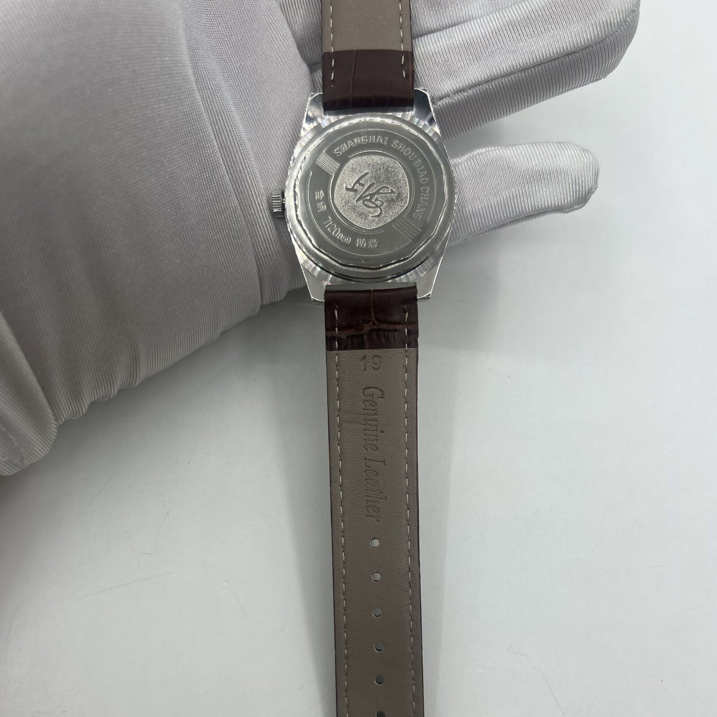 Shanghai Factory 38mm manual mechanical watch with white dial, 3 hands, 19 jewels, classic design.