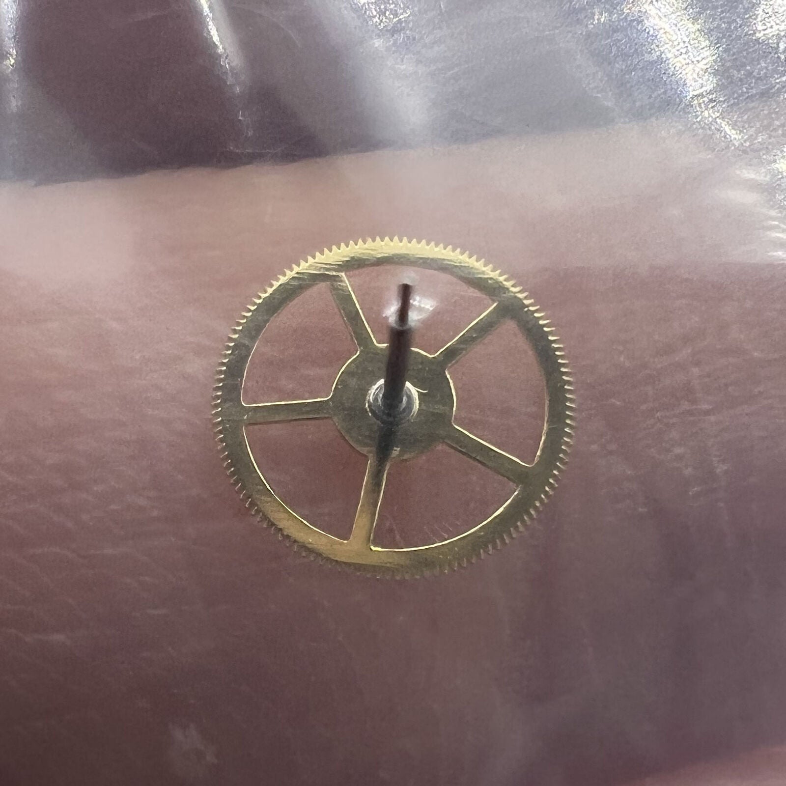 Second wheel replacement part for 3135 automatic watch movement, compatible with various watch brands.