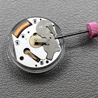 Cartier Original Swiss Quarz Uhr Modell CTR-057 Uhrwerk