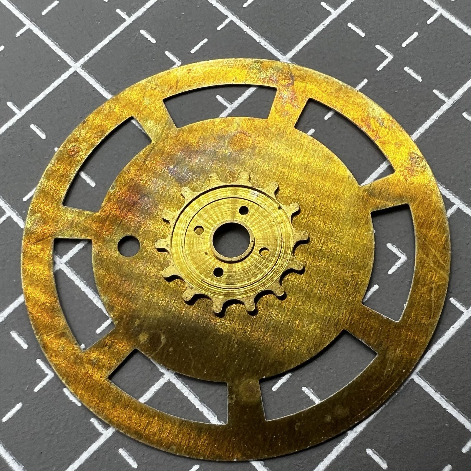 White English font week disk wheel by Generic for Movement 2834, precise watch date indicator accessory.