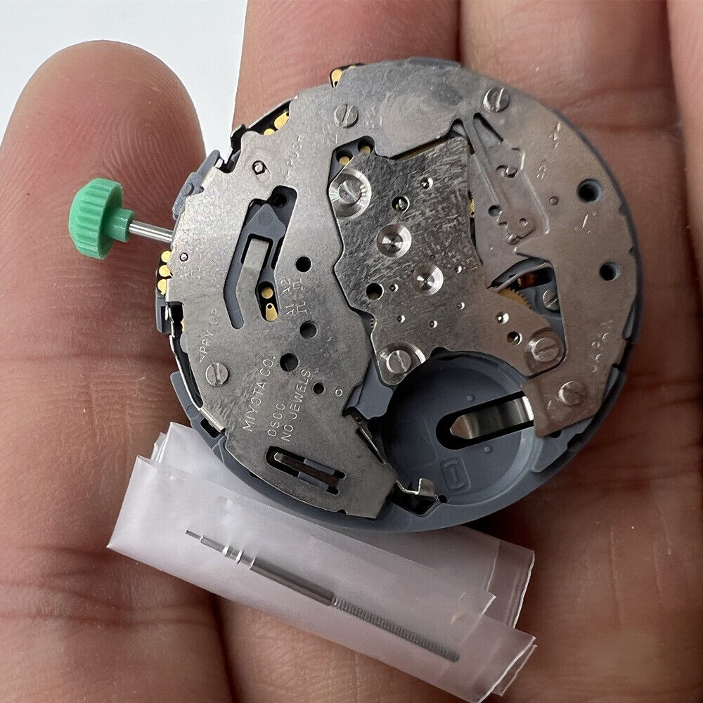 MIYOTA OS00 quartz watch movement by Japan with day-date display for accurate watch repair.