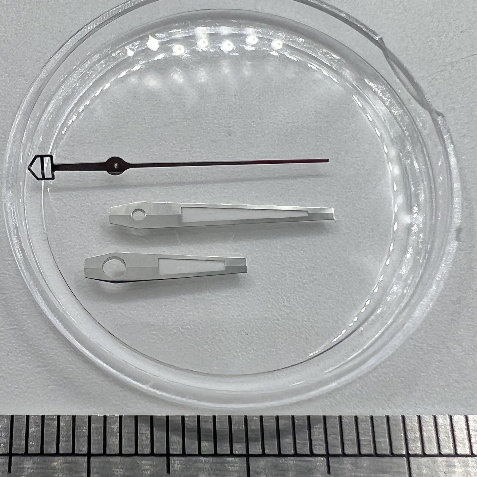 Silver trim green luminous watch hands, 9x13.5x15mm, for SW200 ETA2824 ETA2836 movements, precision fit.