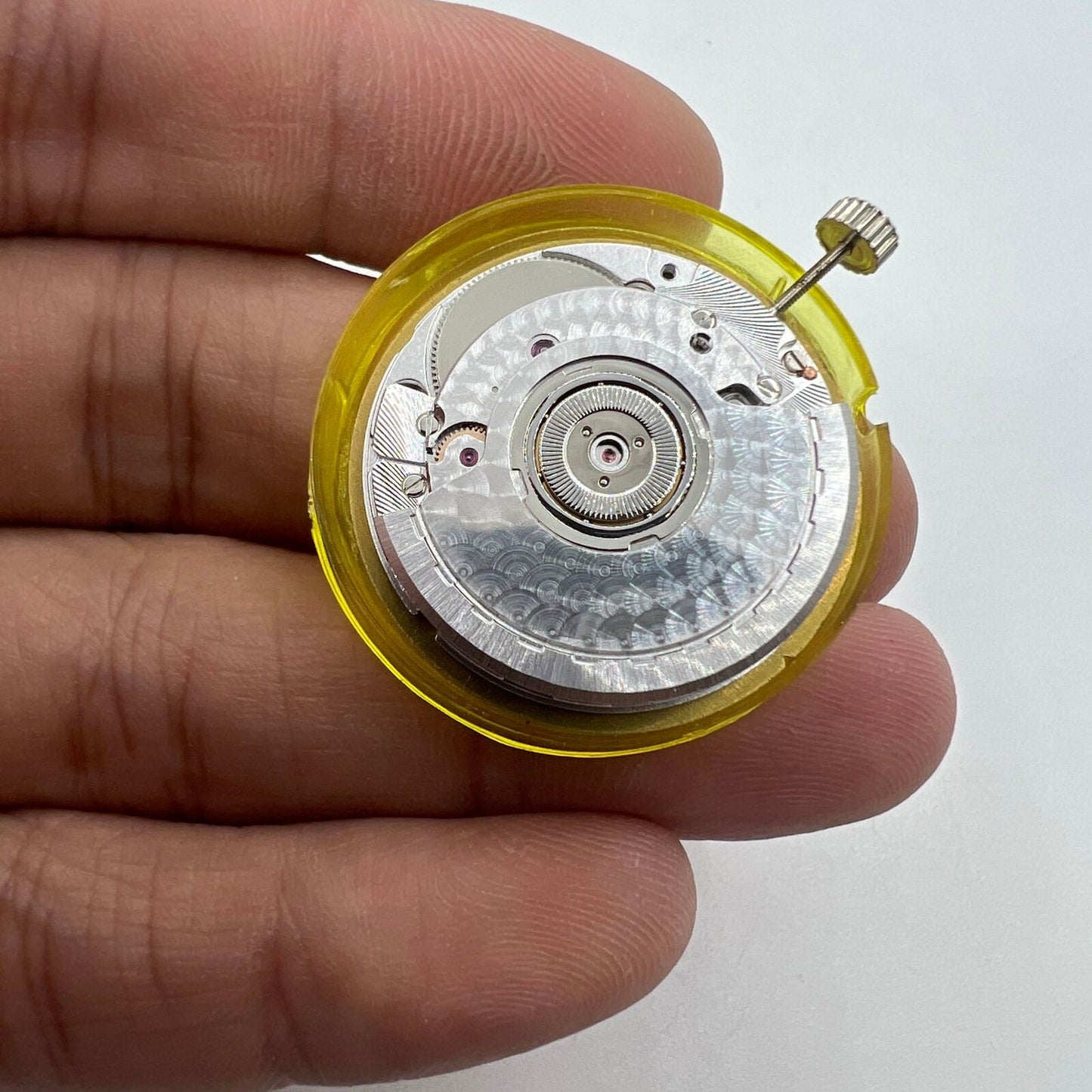 Seagull ETA 2892A2 automatic watch movement with mechanical calendar window for precise timekeeping.