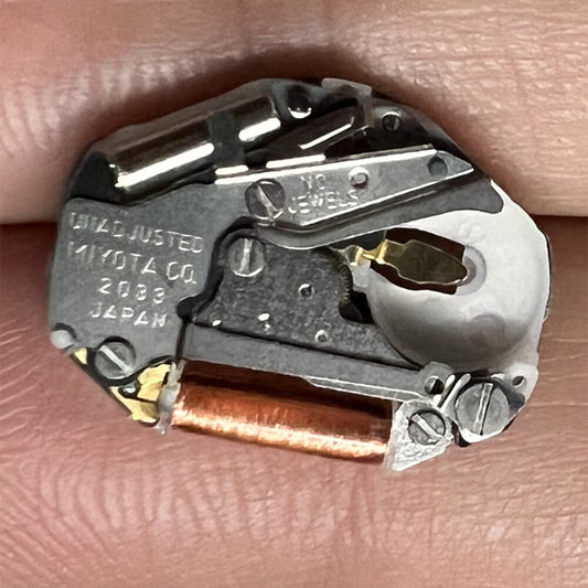 Replacement Quartz Watch Movement 3 Hands Movement for Miyota 2033 Watch Repair