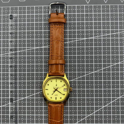 Mechanische Handaufzugsuhr Dandong mit goldenem Zifferblatt und 17 Steinen f�r elegante Uhrliebhaber