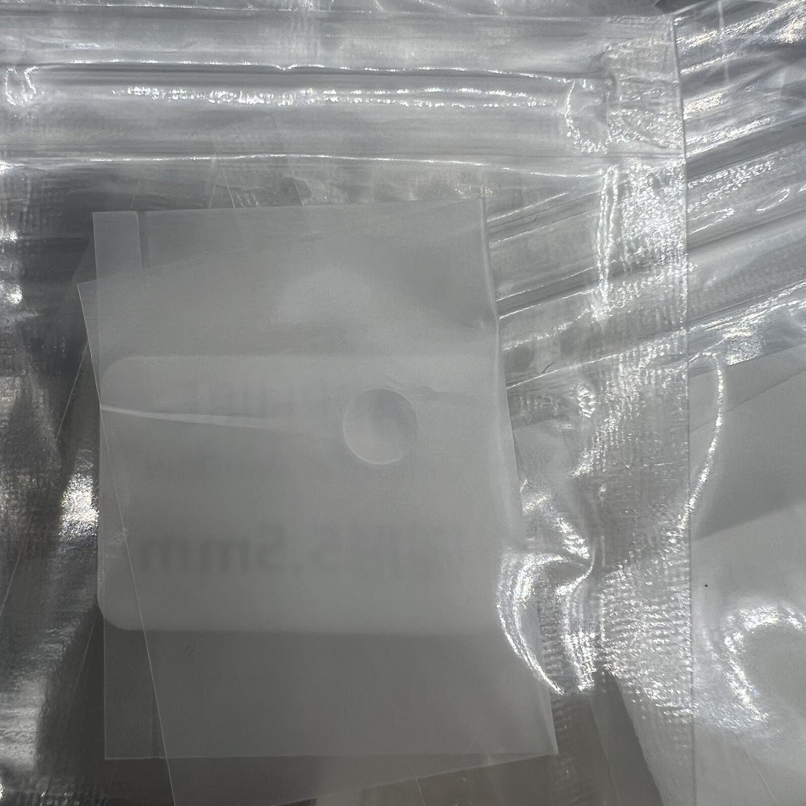 5.5mm round sapphire glass magnifier lens for watch date window with clear, durable design.