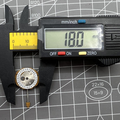 Japanisches Miyota GL10-Quarzwerk, in Japan hergestellt, 3 Zeiger, Datum bei 6