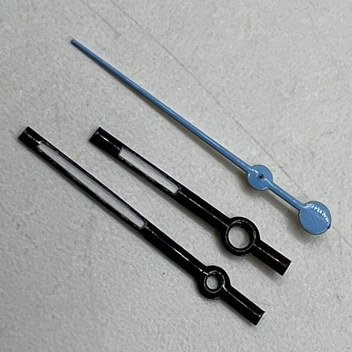 Aiguilles de montre noires bleu ciel de 12 mm pour mouvement à quartz Miyota 7T35