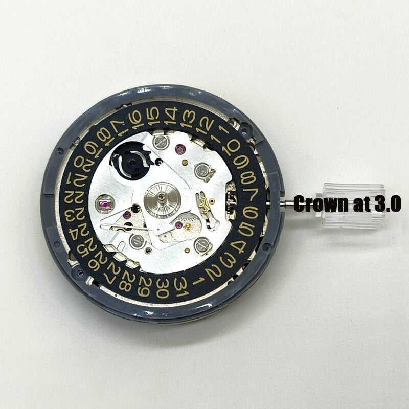 NH35A automatic mechanical movement with golden date, crown at 3 o'clock, compatible with SKX007 watches.