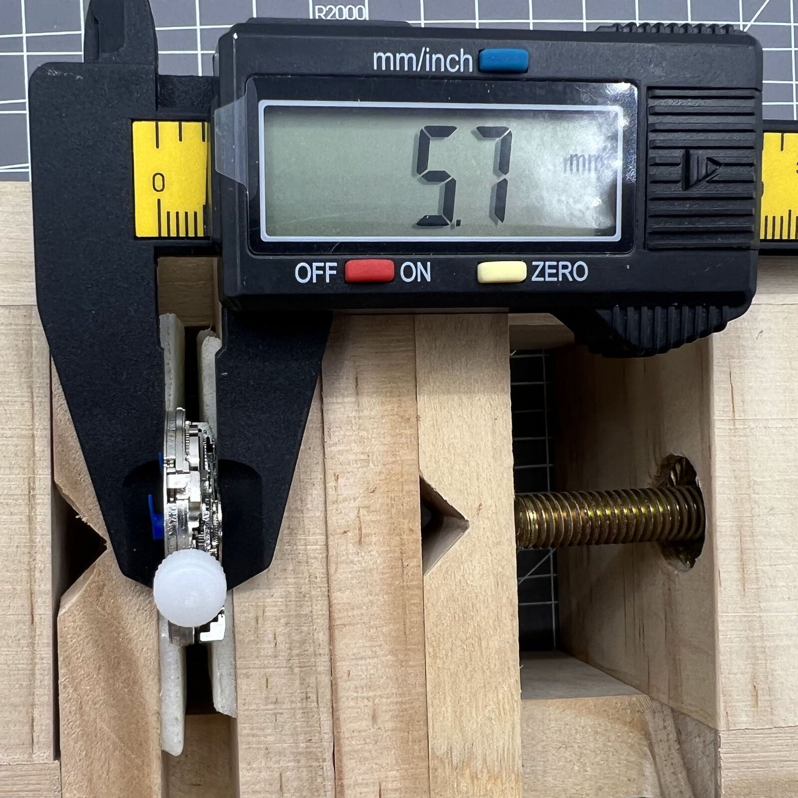 ST10 automatic mechanical watch accessory with date at 3 o'clock and small seconds at 6, 9, 12 positions.