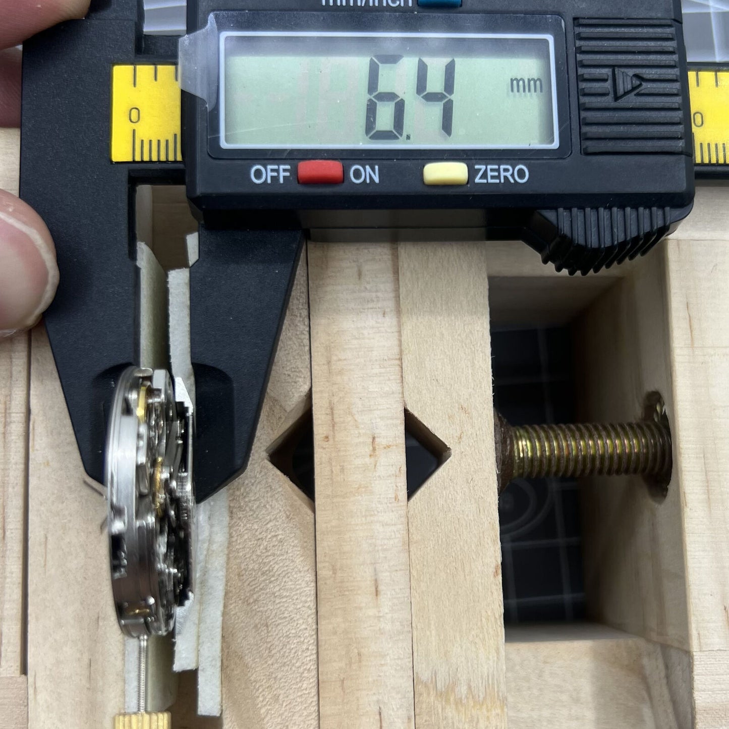 Dandong 7750 automatic watch movement with small seconds at 6 o'clock, ultra-thin design by Dandong.