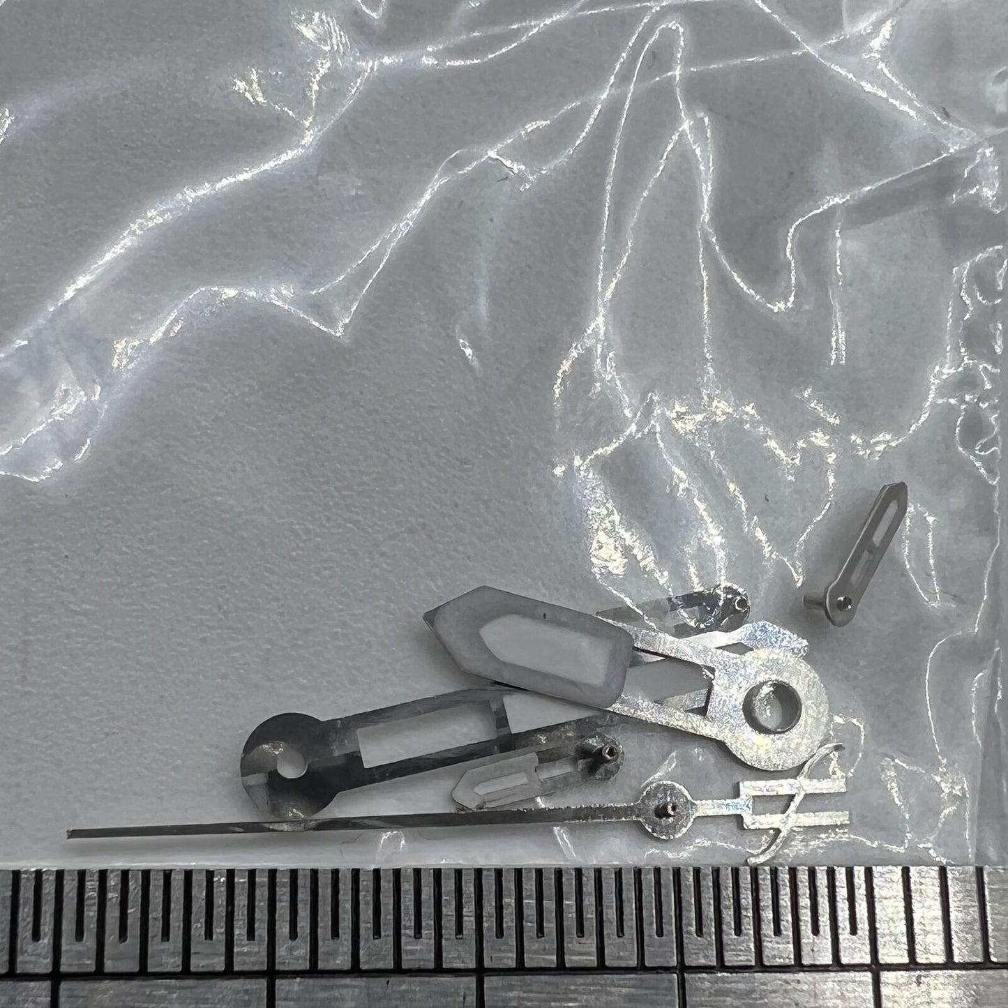 Silver-trimmed 15mm watch hands with green lume for Miyota OS10, OS20, OS22 movements