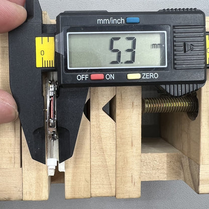 Schweizer Silber ISA 8171 Quarzbewegung Einzelkalender 5 Hände Datum bei 6