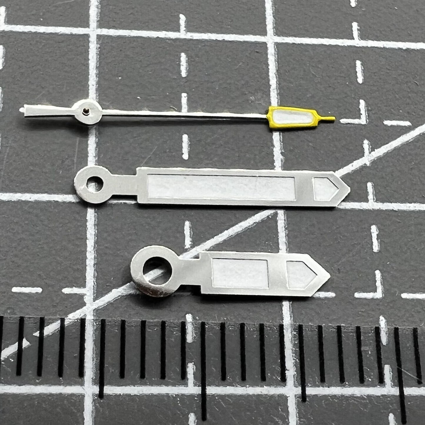 Silver trim yellow pointed second hand for Seiko NH35 NH36 watch movement, precise and stylish replacement.