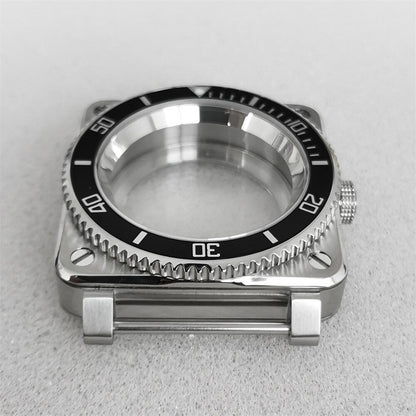 Edelstahl 42mm quadratisches Uhrengeh�use mit Saphirglas, passend f�r Seiko H35, robust und elegant.