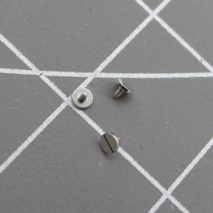 Set of 3 RLX 3135-5625 screws for precise date wheel replacement in 3135 watch movement.